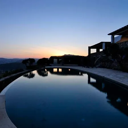 Lia Luxury Villa Kalafatis